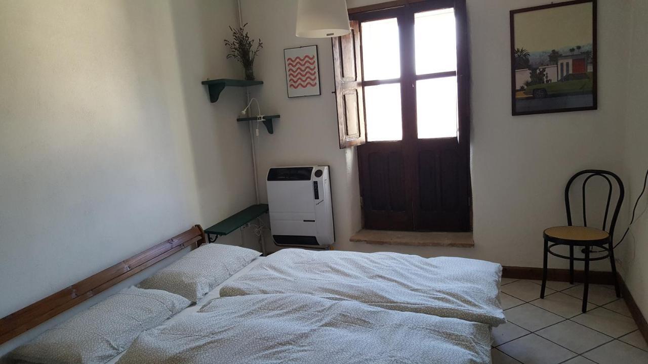 Elilu Room Celano Eksteriør bilde