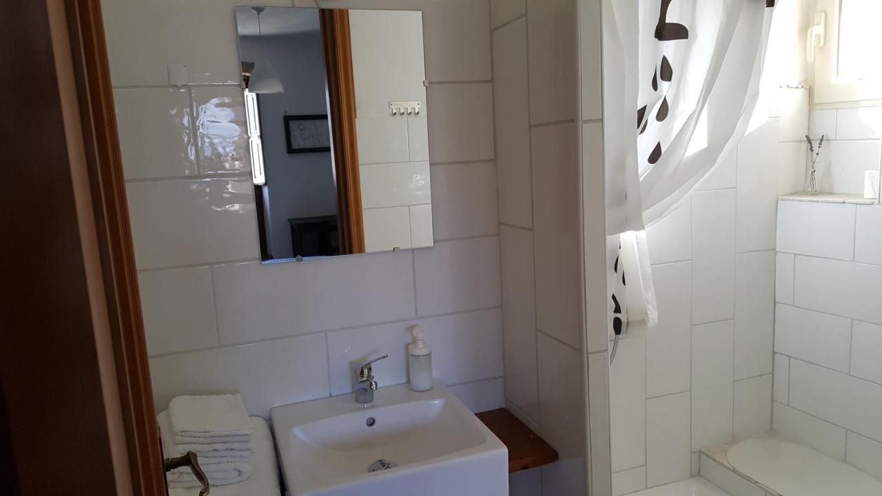 Elilu Room Celano Eksteriør bilde