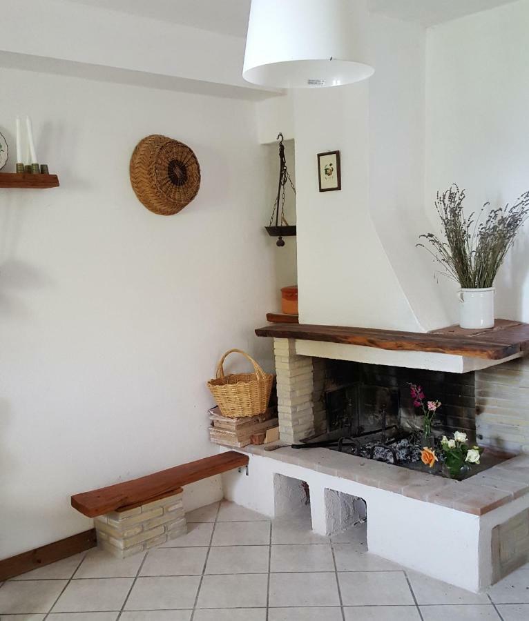 Elilu Room Celano Eksteriør bilde